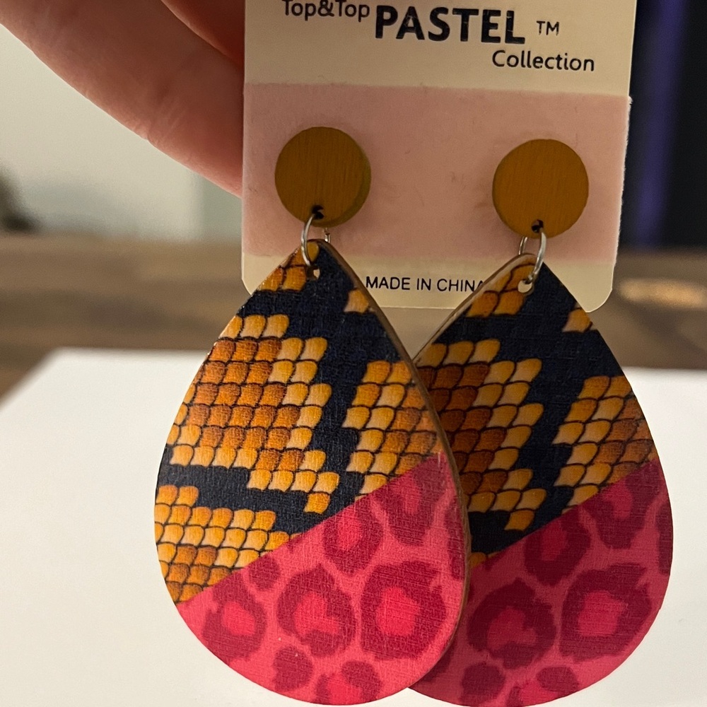 Pastel Collection Blue/Yellow Snakeskin & Pink Leopard Lightweight Wood Earrings - Picture 2 of 6